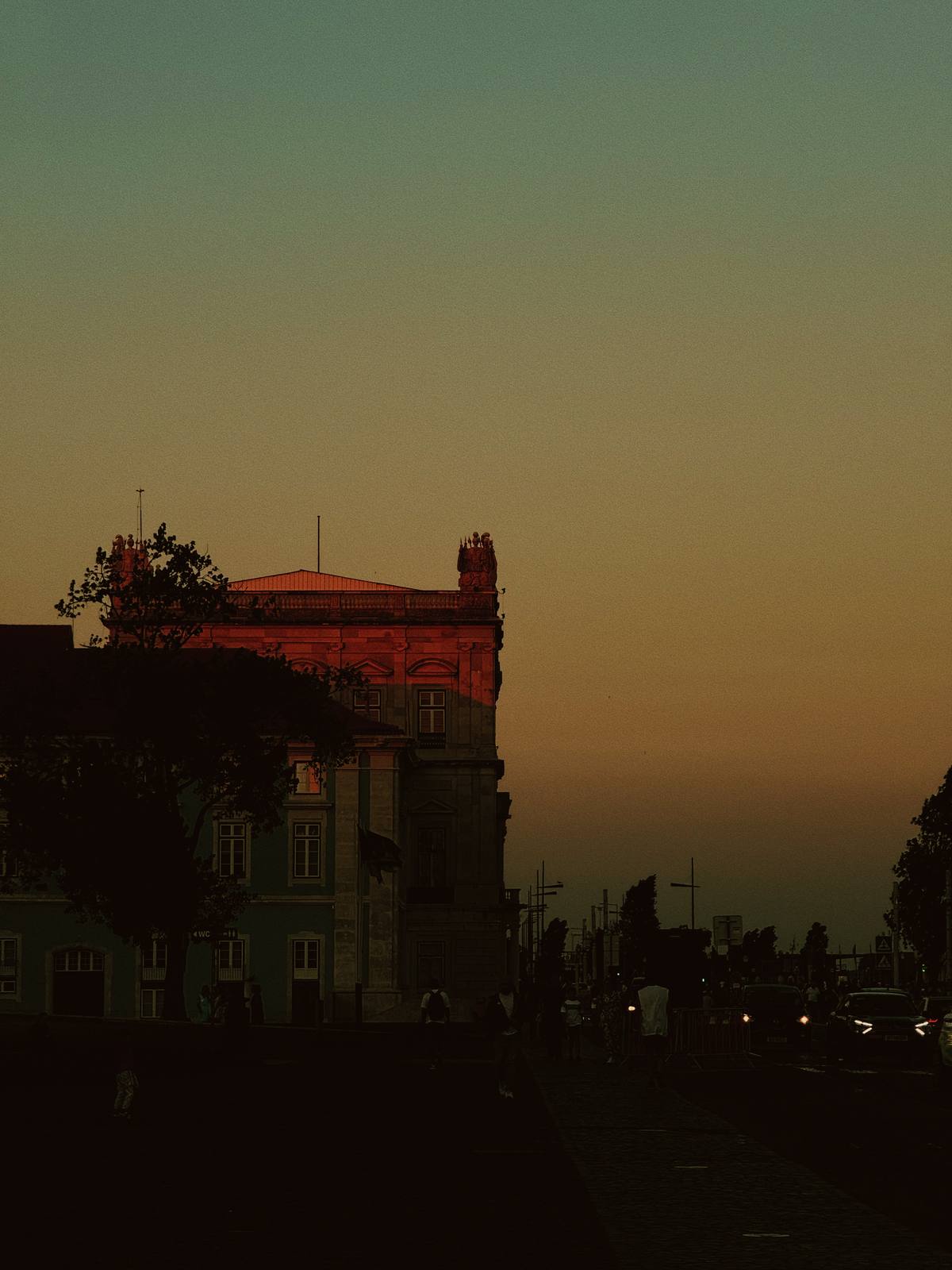 Cais do Sodré, Lisbon — fine art prints by Abiassi