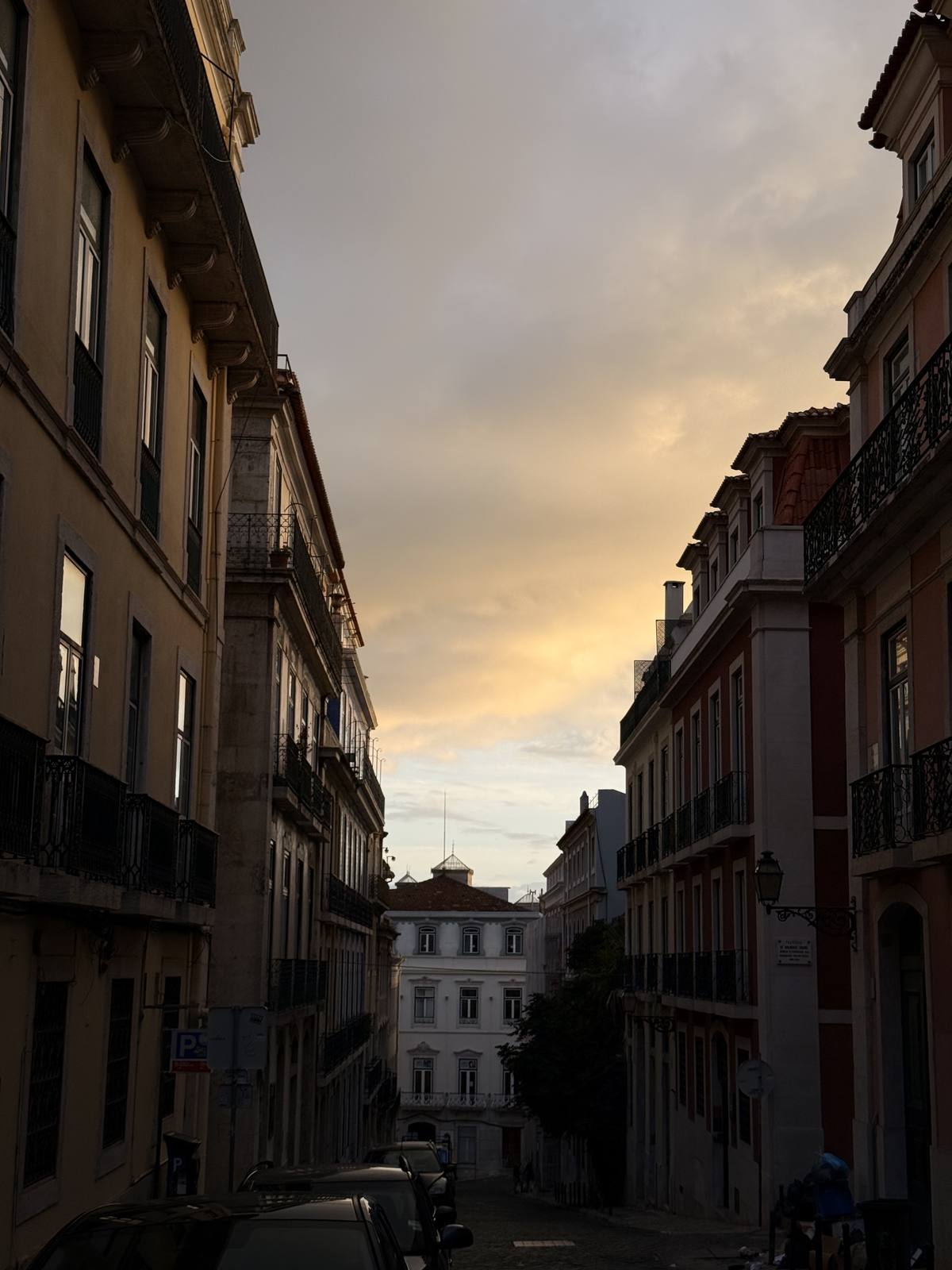 Chiado, Lisbon — fine art prints by Abiassi